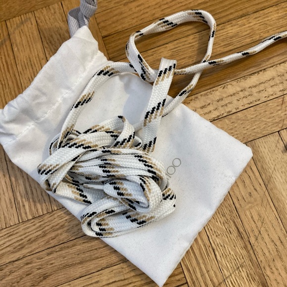 JIMMY CHOO SNEAKERS 💕 - Picture 9 of 10